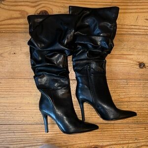 Black heeled boots